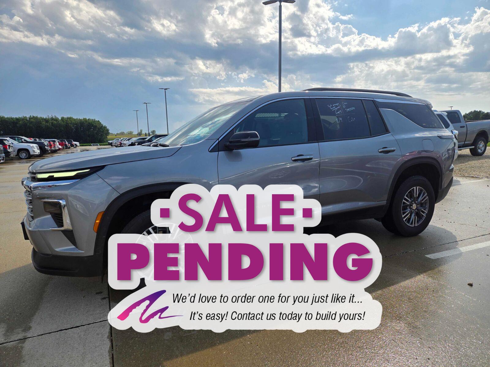 Sterling Gray Metallic 2026 Chevrolet Traverse SUV / Crossover Four-Wheel Drive 8-Speed Automatic