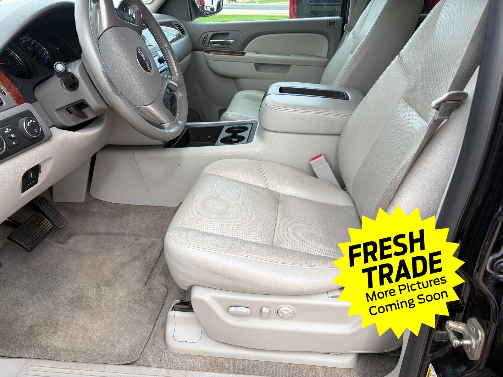 Used 2014 Onyx Black GMC SLT image 8
