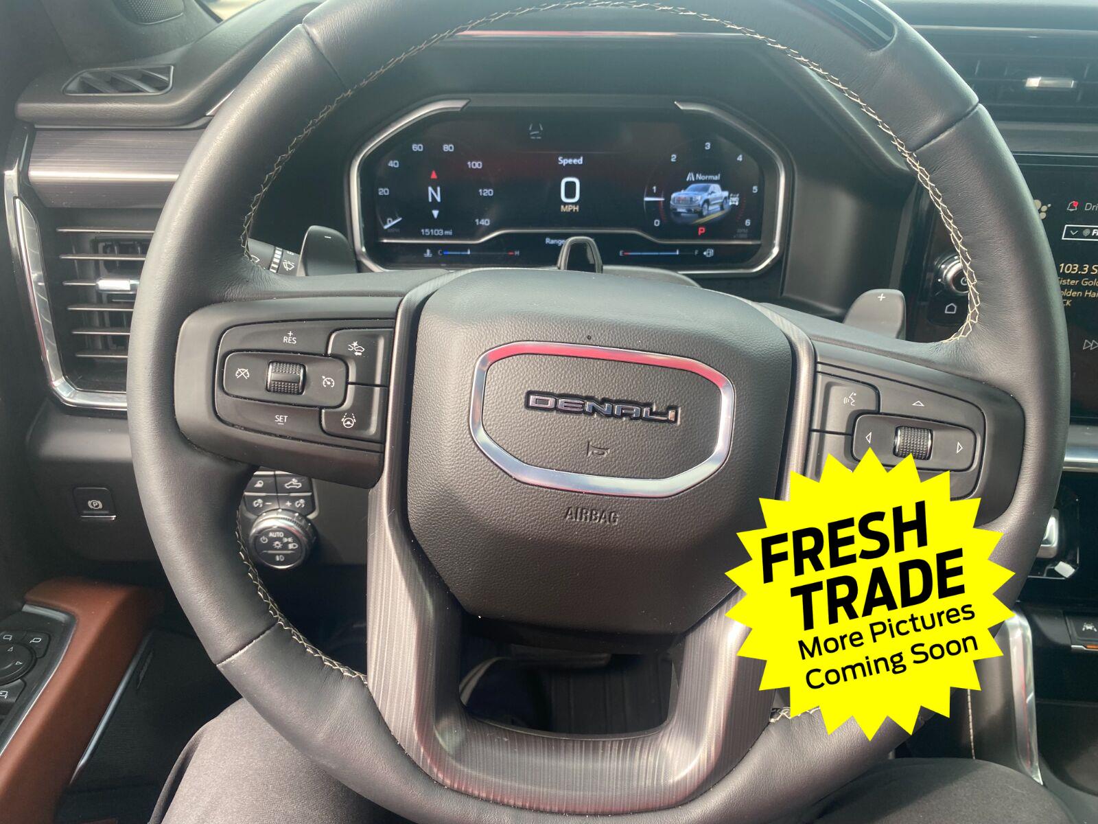 Used 2025 Onyx Black GMC Denali Ultimate image 12