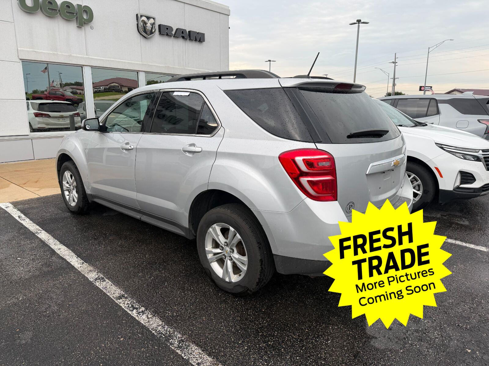 Used 2016 Silver Ice Metallic Chevrolet LT image 3