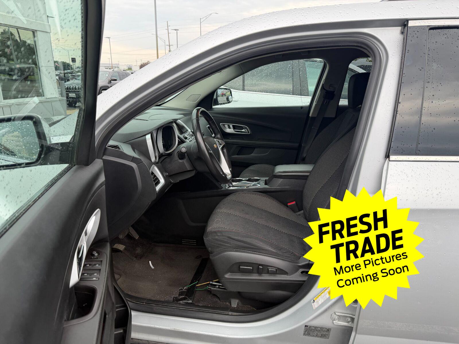 Used 2016 Silver Ice Metallic Chevrolet LT image 7