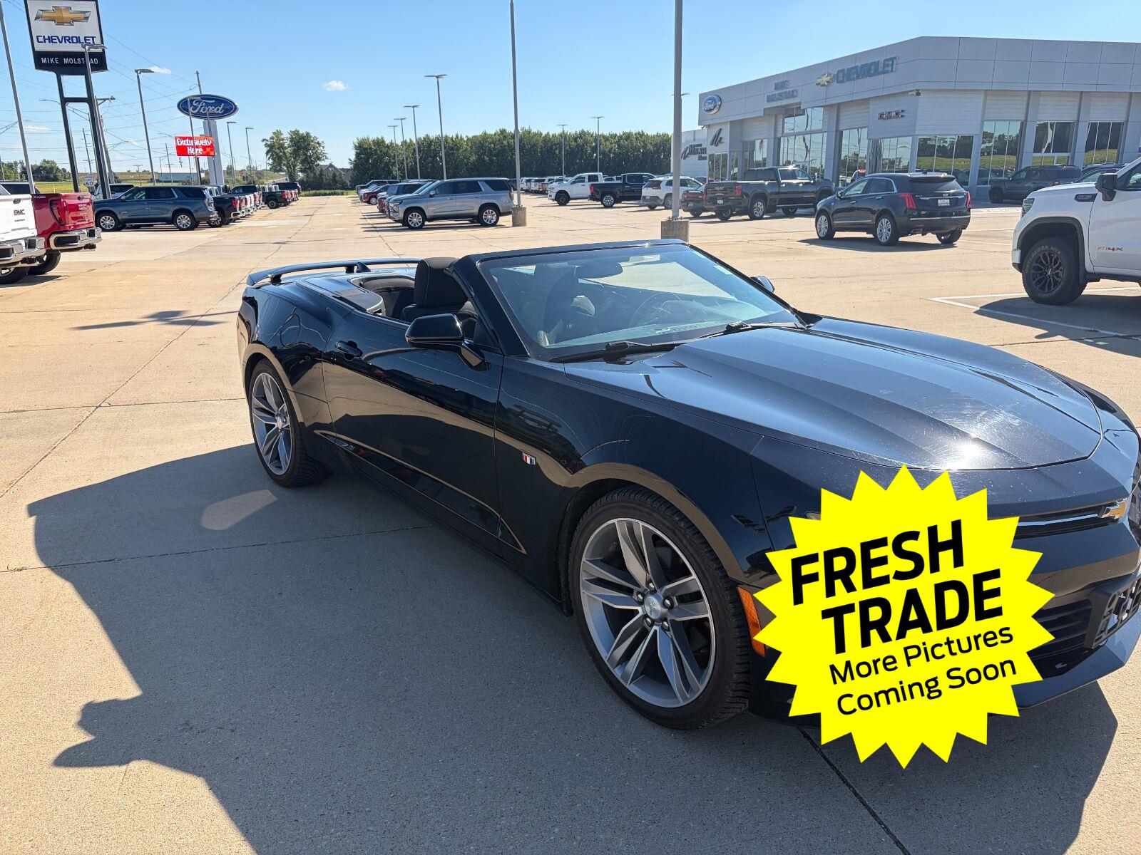 Used 2017 Black Chevrolet 1LT image 4