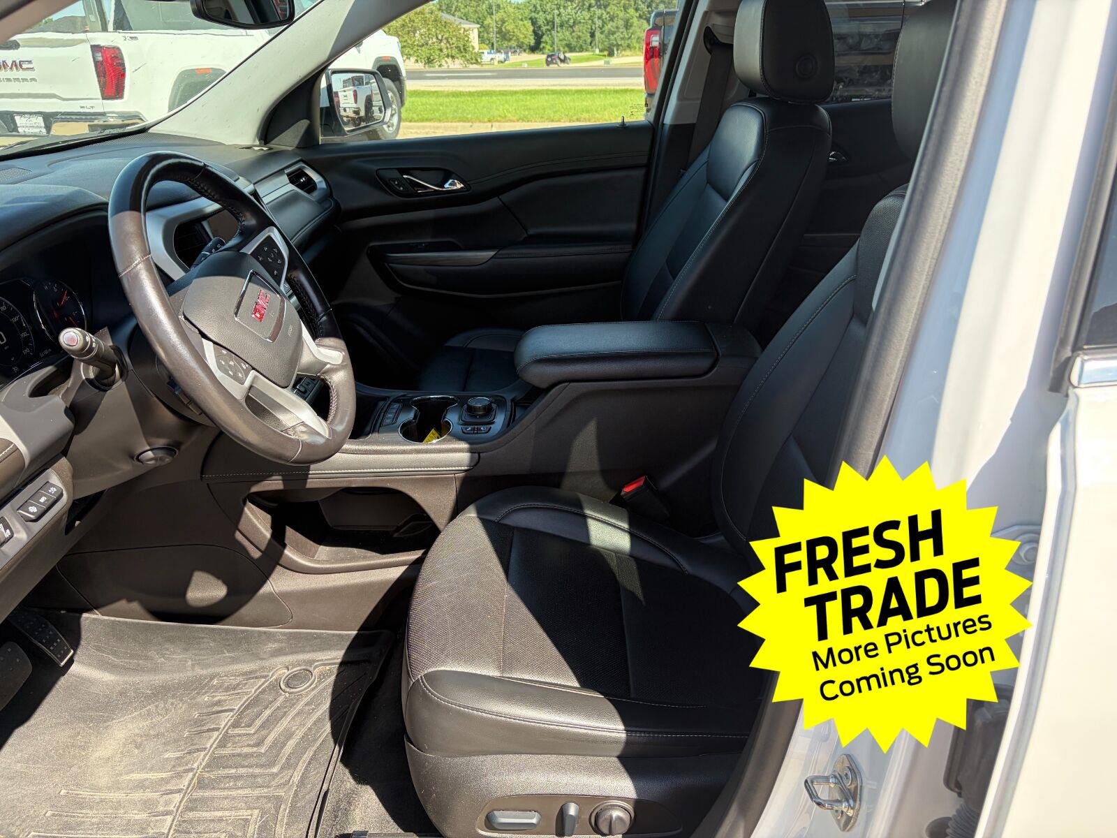 Used 2022 Summit White GMC SLT image 10