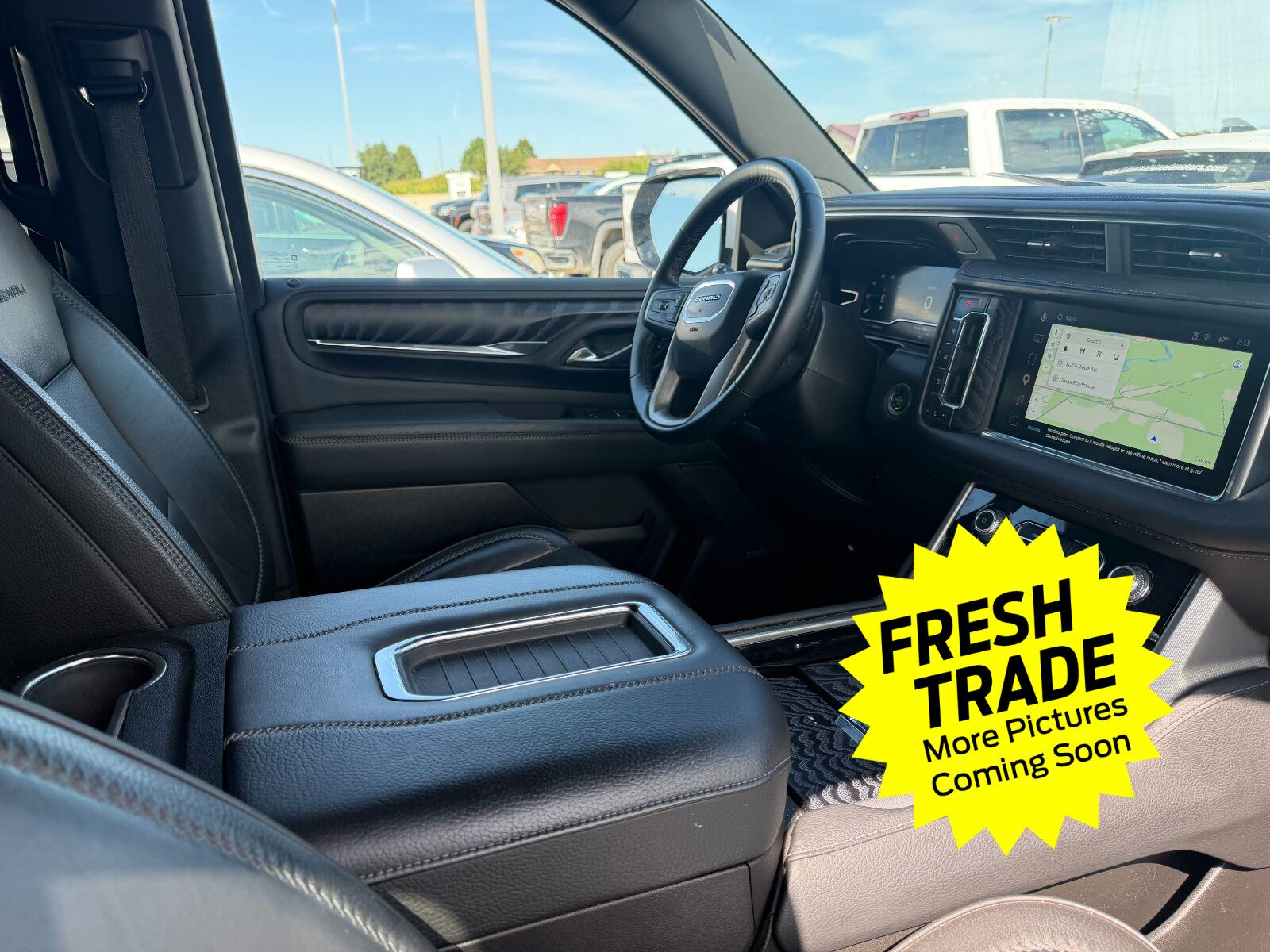 Used 2023 White Frost Tricoat GMC Denali image 8