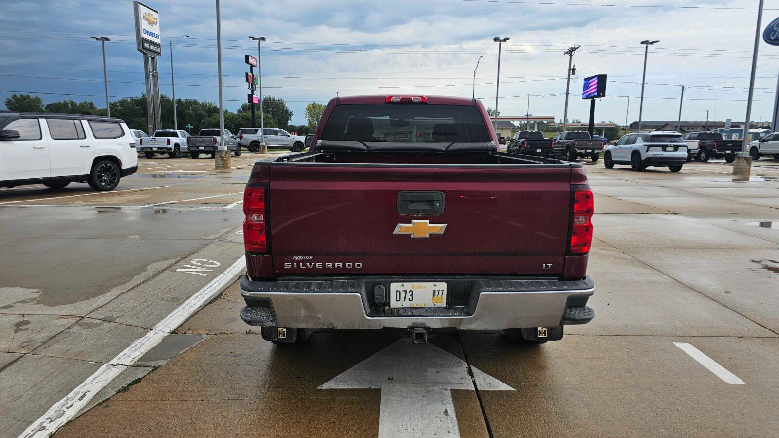 Used 2016 Siren Red Tintcoat Chevrolet LT image 6