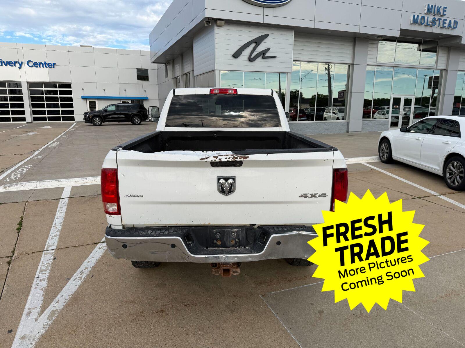 Used 2015 Bright White Clearcoat Ram Tradesman image 5