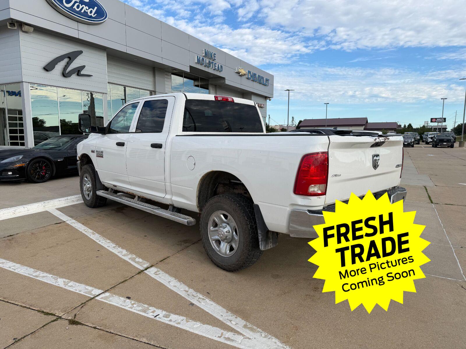 Used 2015 Bright White Clearcoat Ram Tradesman image 6