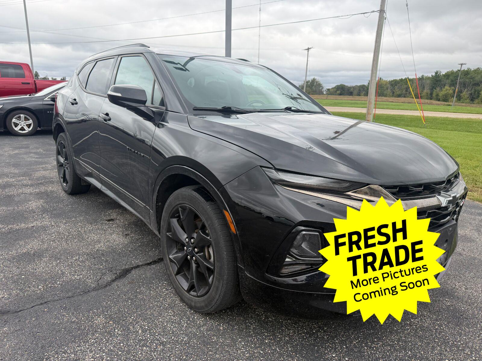 Used 2019 Black Chevrolet RS image 2