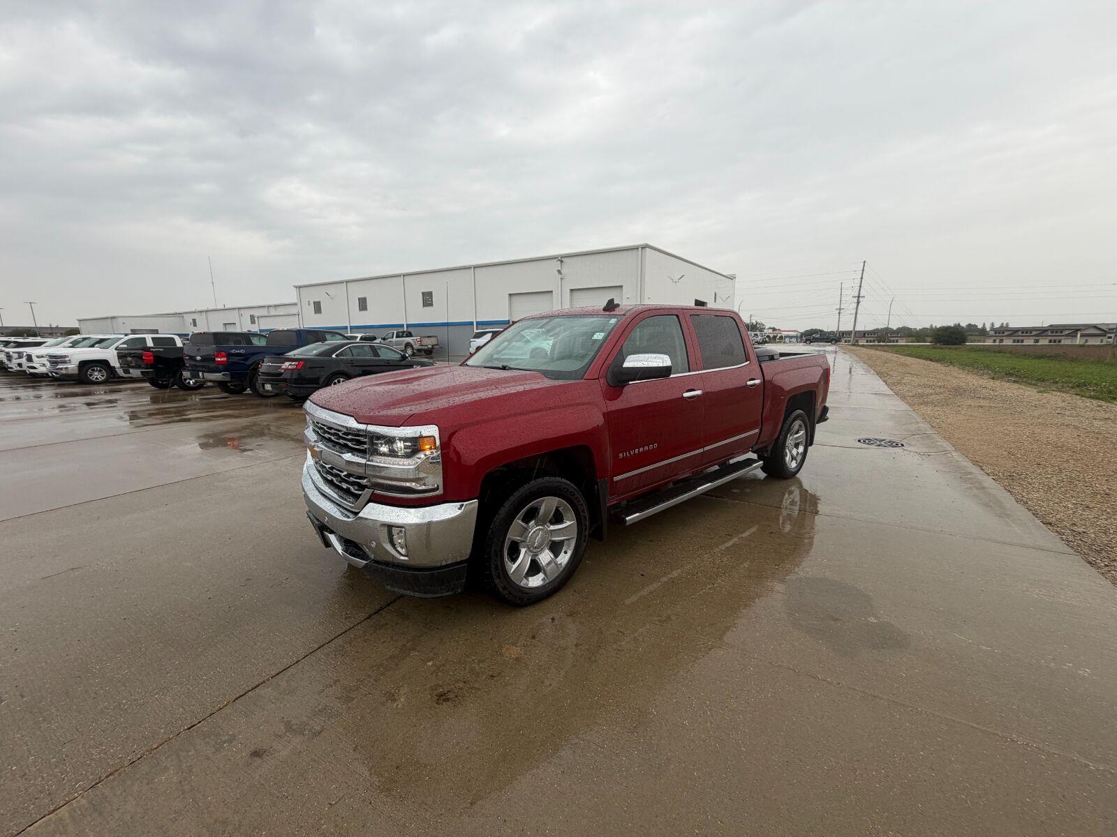 2018 Chevrolet Silverado 1500 LTZ Crew Cab 4WD