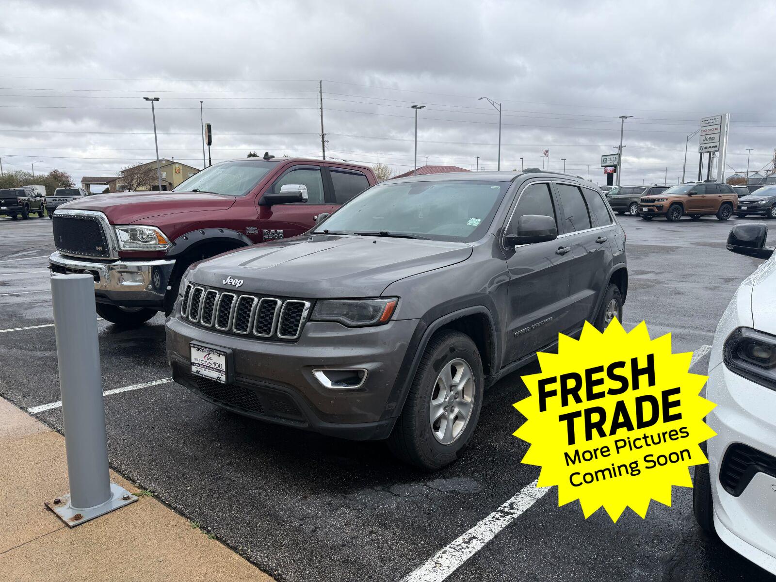 2017 Jeep Grand Cherokee Laredo 4WD