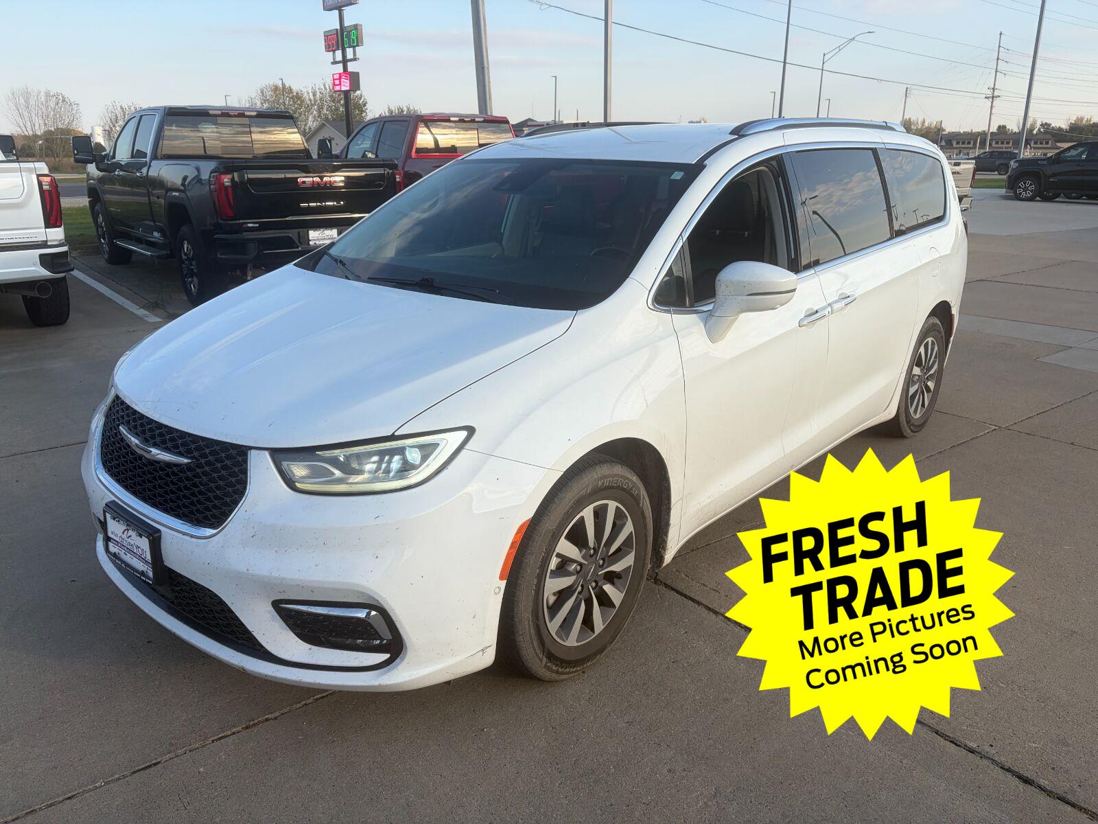 2021 Chrysler Pacifica Touring L FWD