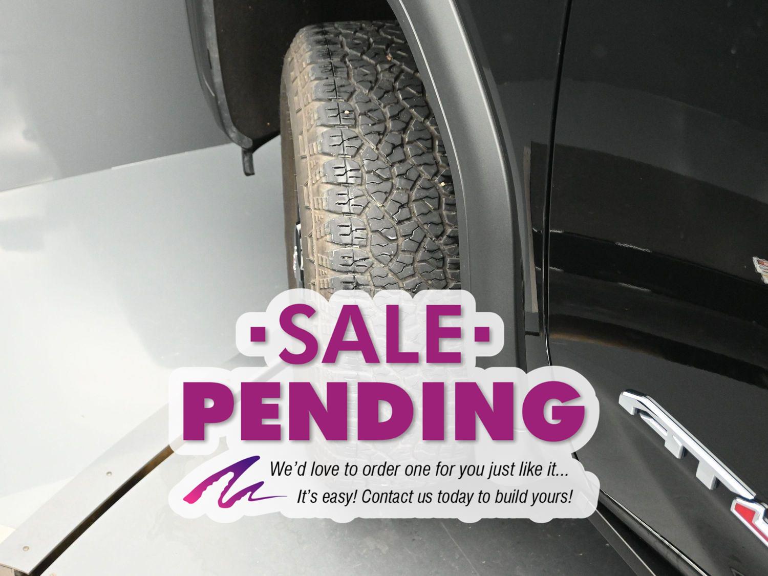 Used 2024 Onyx Black GMC AT4 image 5