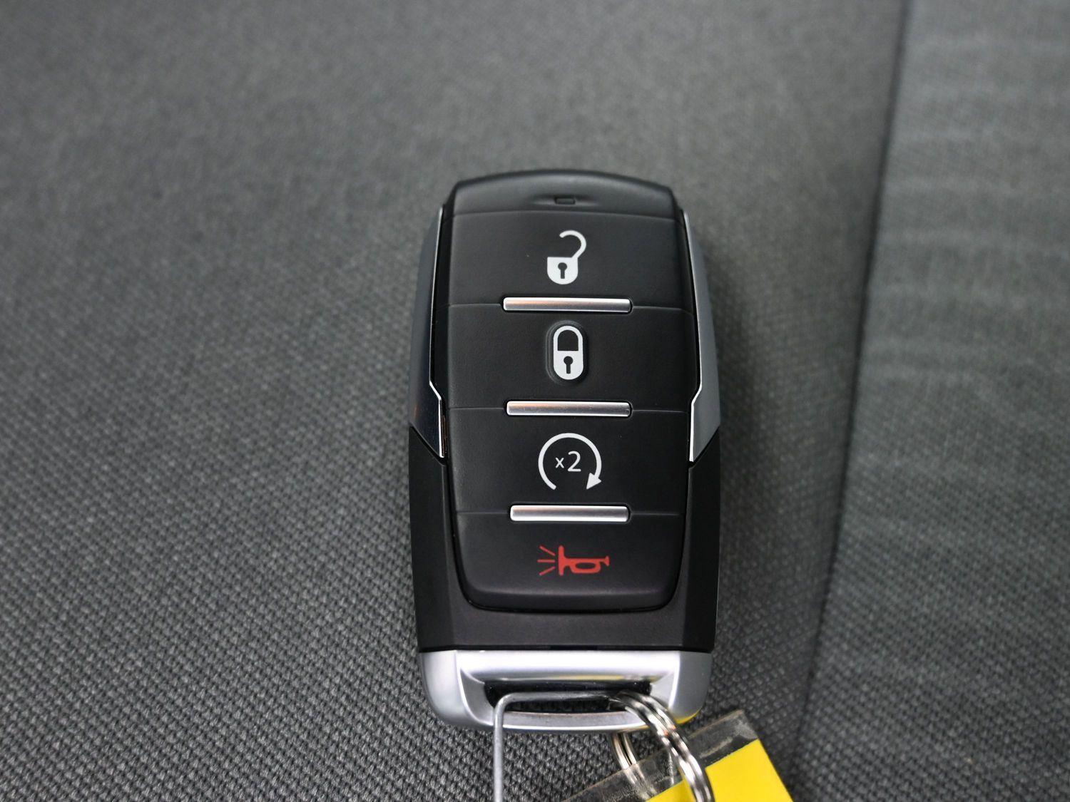 Used 2022 Billet Silver Metallic Clearcoat Ram Big Horn image 31