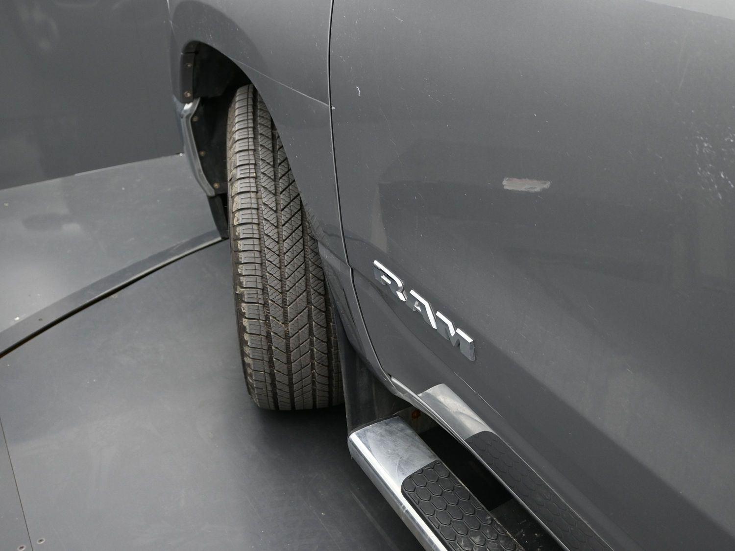 Used 2022 Billet Silver Metallic Clearcoat Ram Big Horn image 5