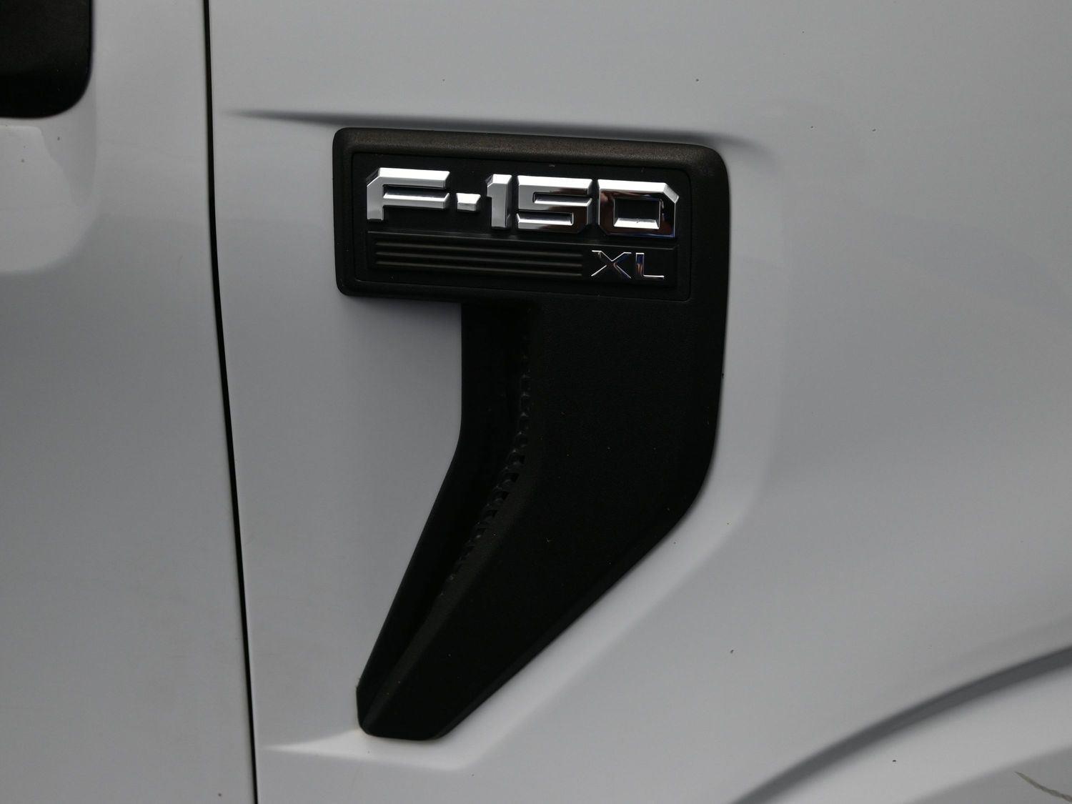 Used 2021 Agate Black Ford XL image 6