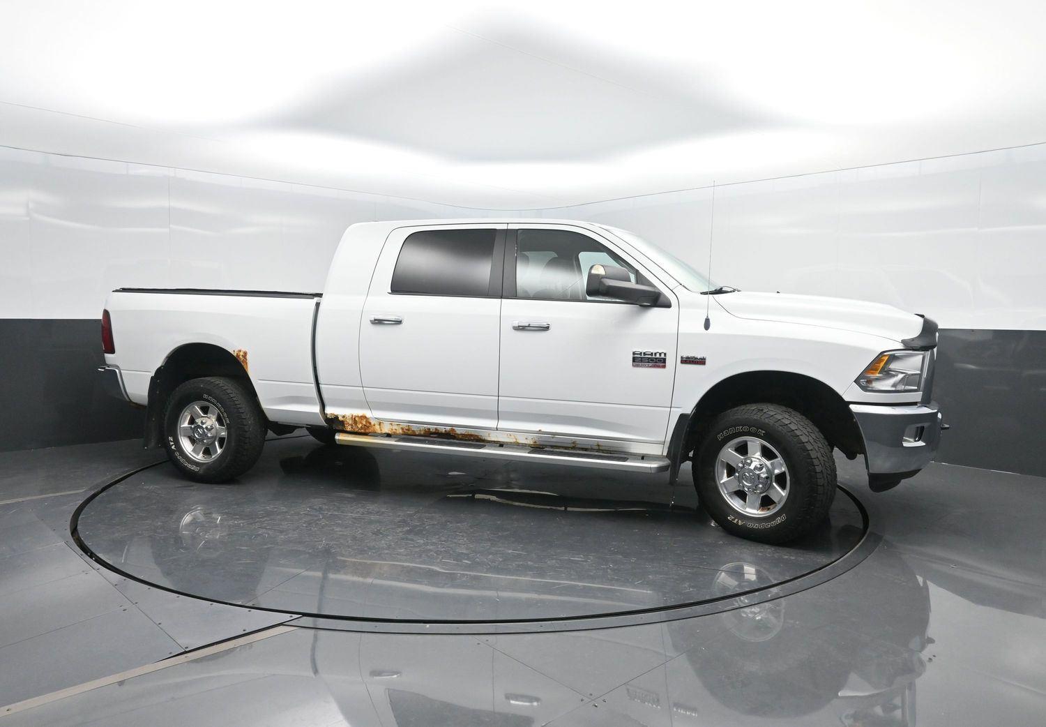 Used 2011 Bright White Ram Big Horn image 3