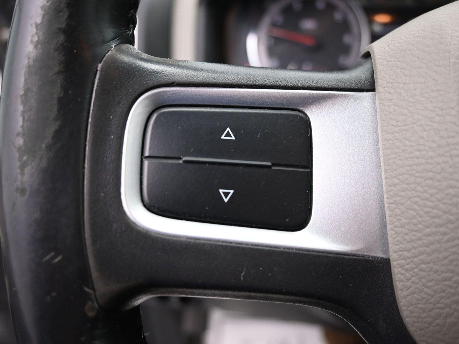 Used 2011 Bright White Ram Big Horn image 19