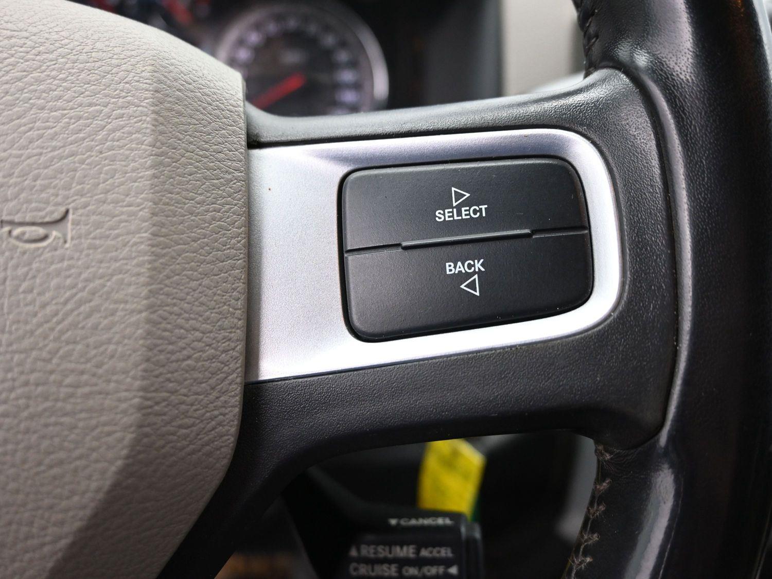 Used 2011 Bright White Ram Big Horn image 20