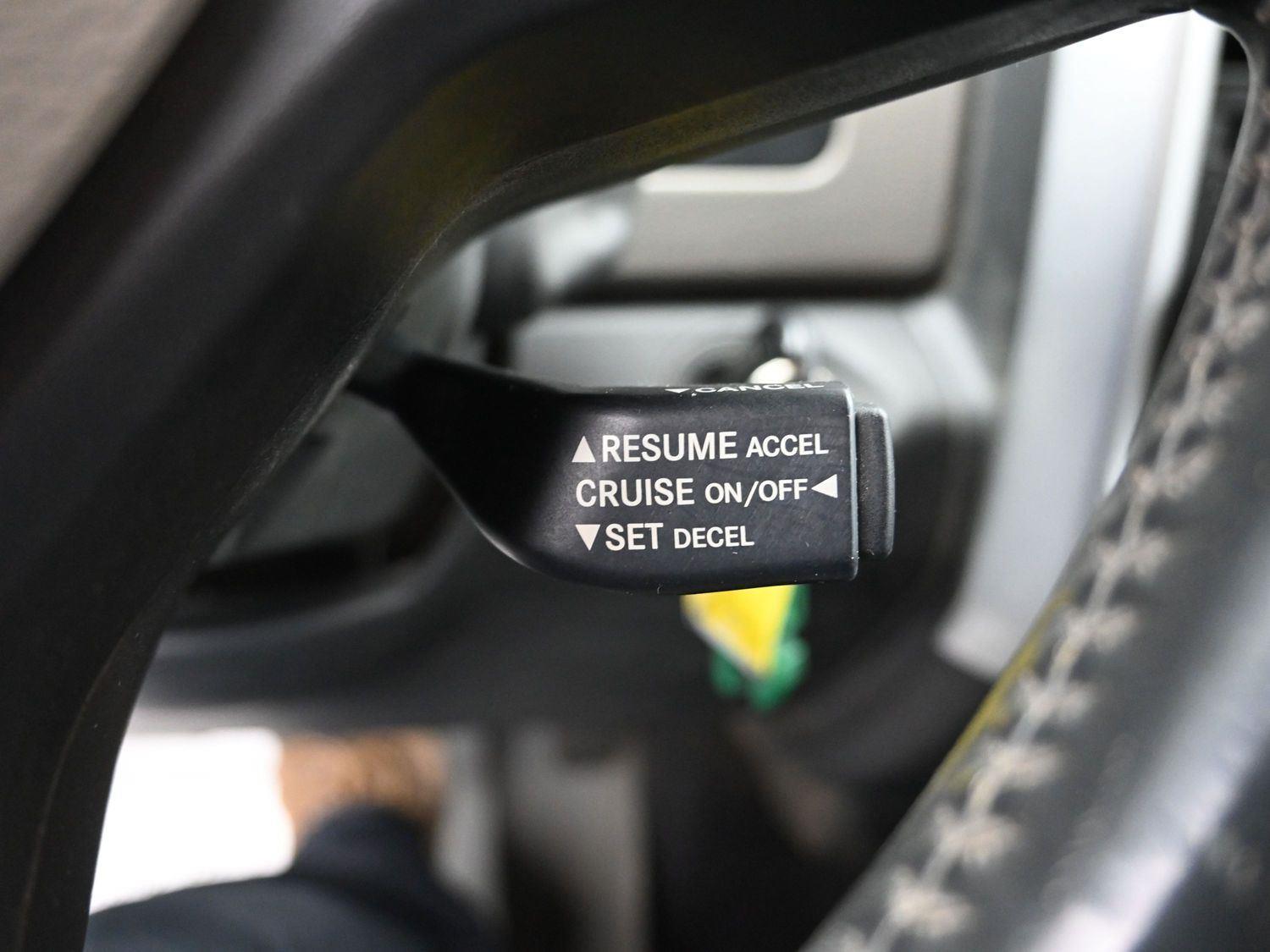 Used 2011 Bright White Ram Big Horn image 21