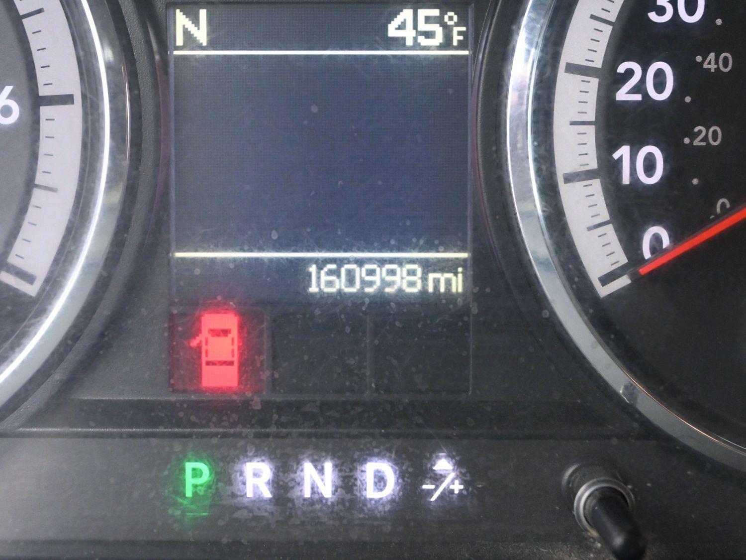 Used 2011 Bright White Ram Big Horn image 23