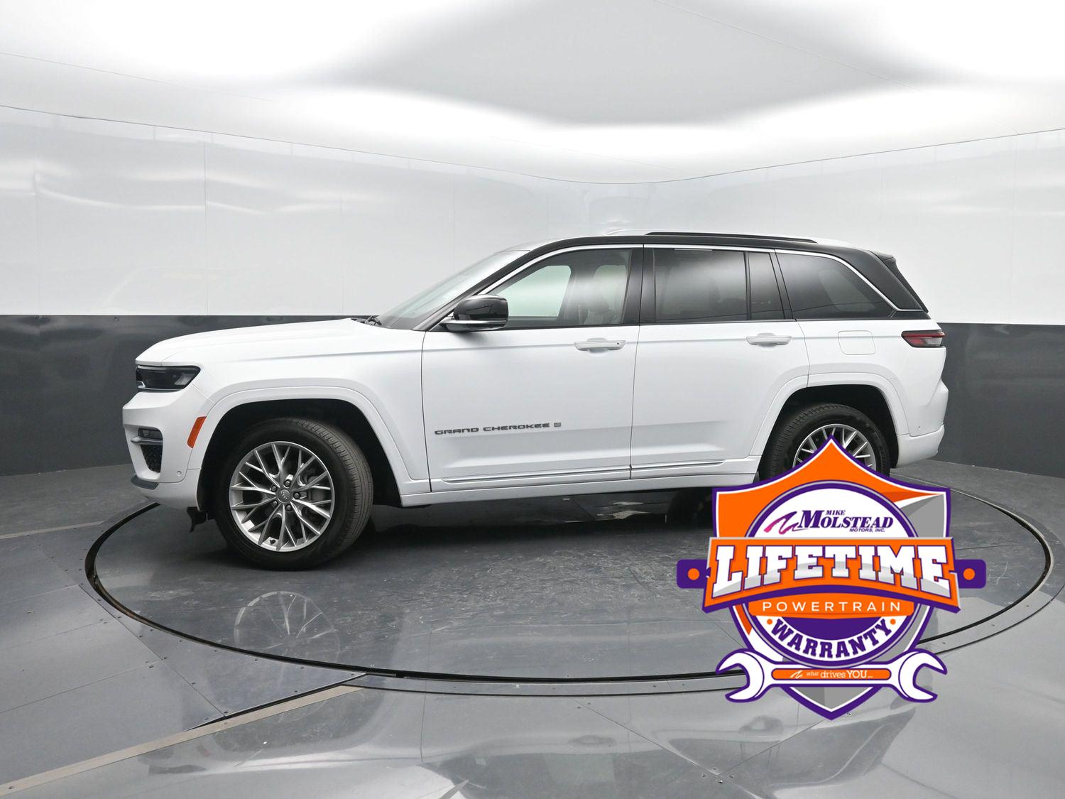 2022 Jeep Grand Cherokee Summit RWD