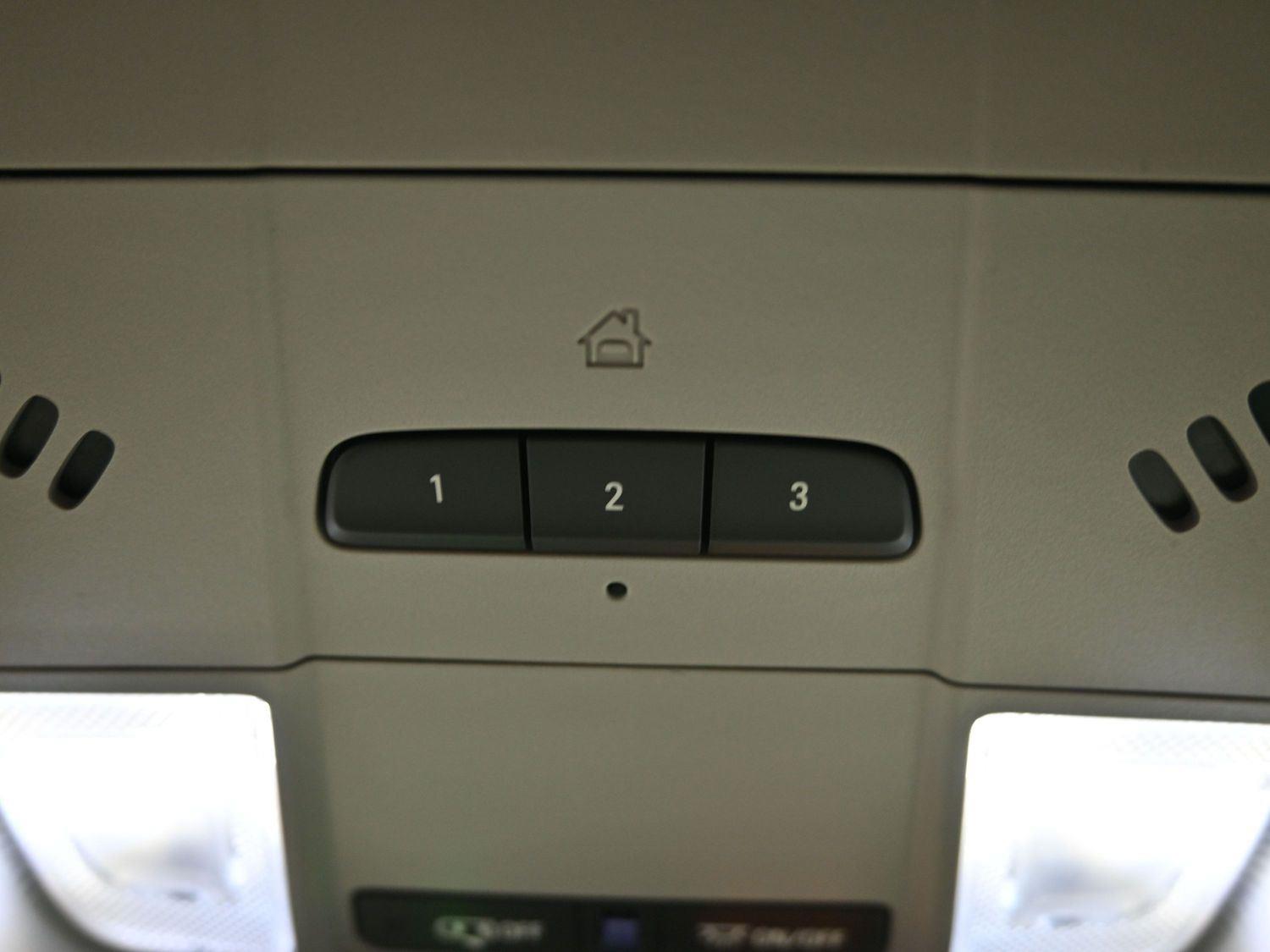 Used 2019 Cajun Red Tintcoat Chevrolet Premier image 33