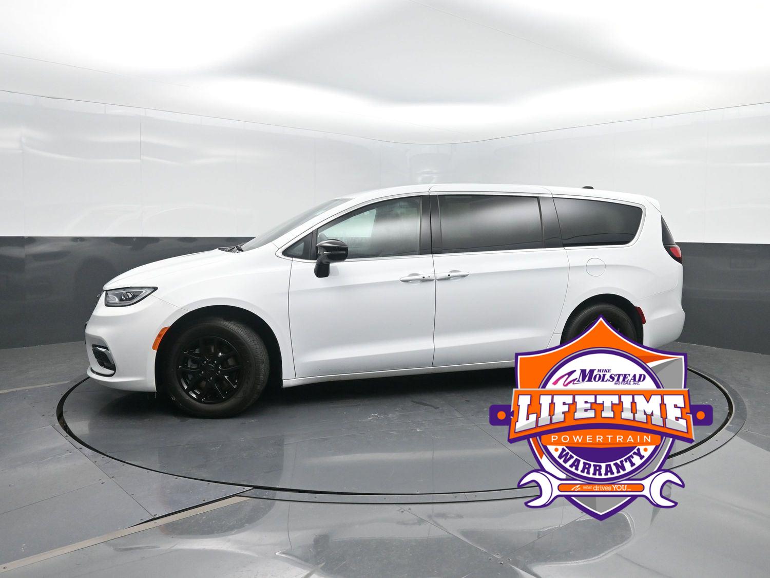 2025 Chrysler Pacifica Select FWD