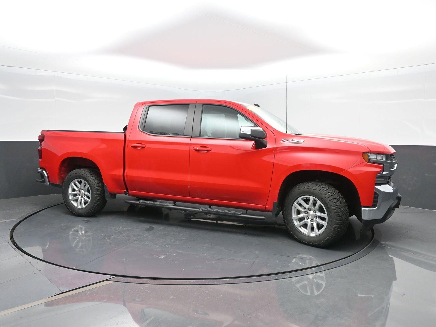Used 2022 Red Hot Chevrolet LT image 3