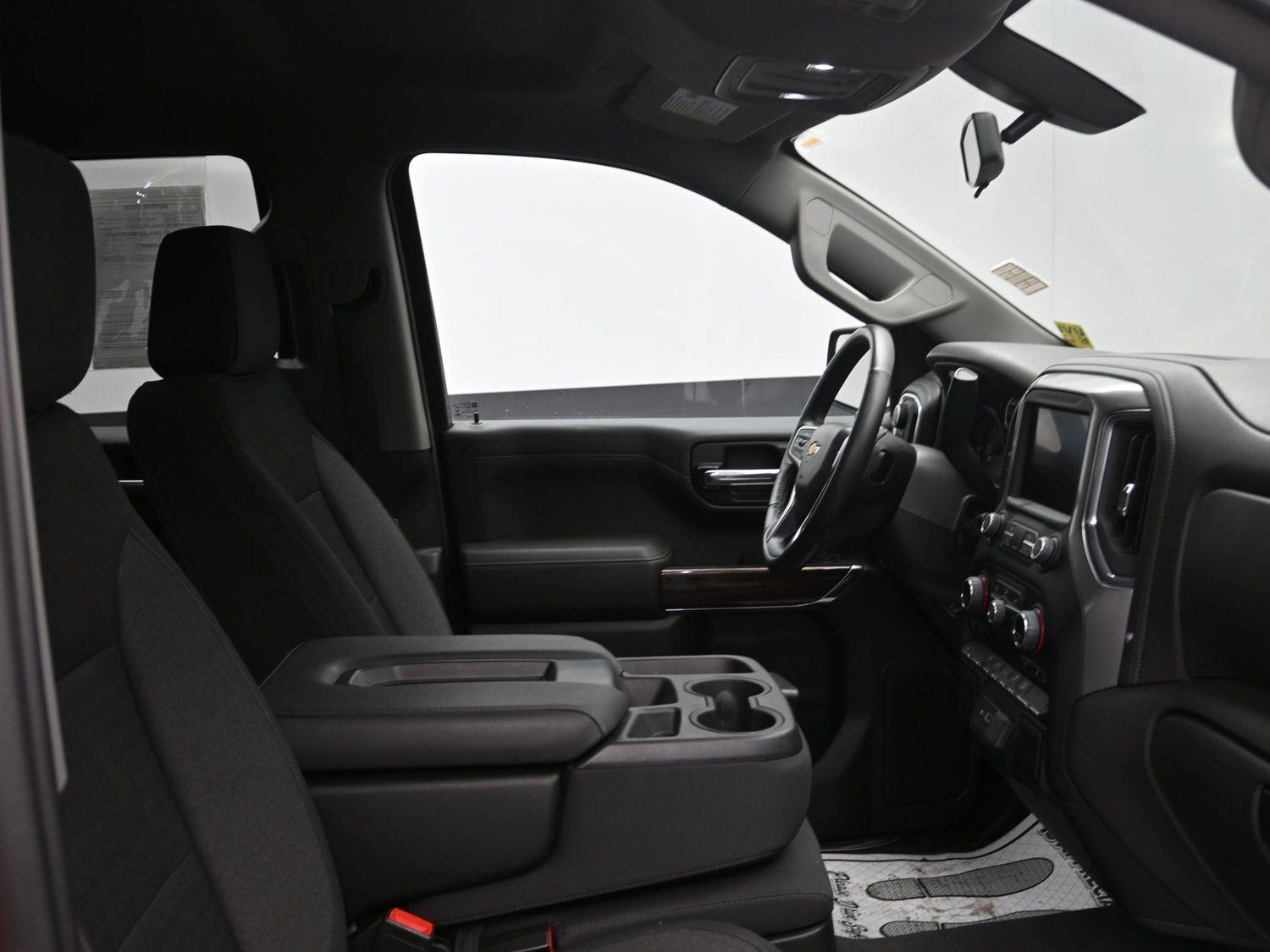 Used 2022 Red Hot Chevrolet LT image 9