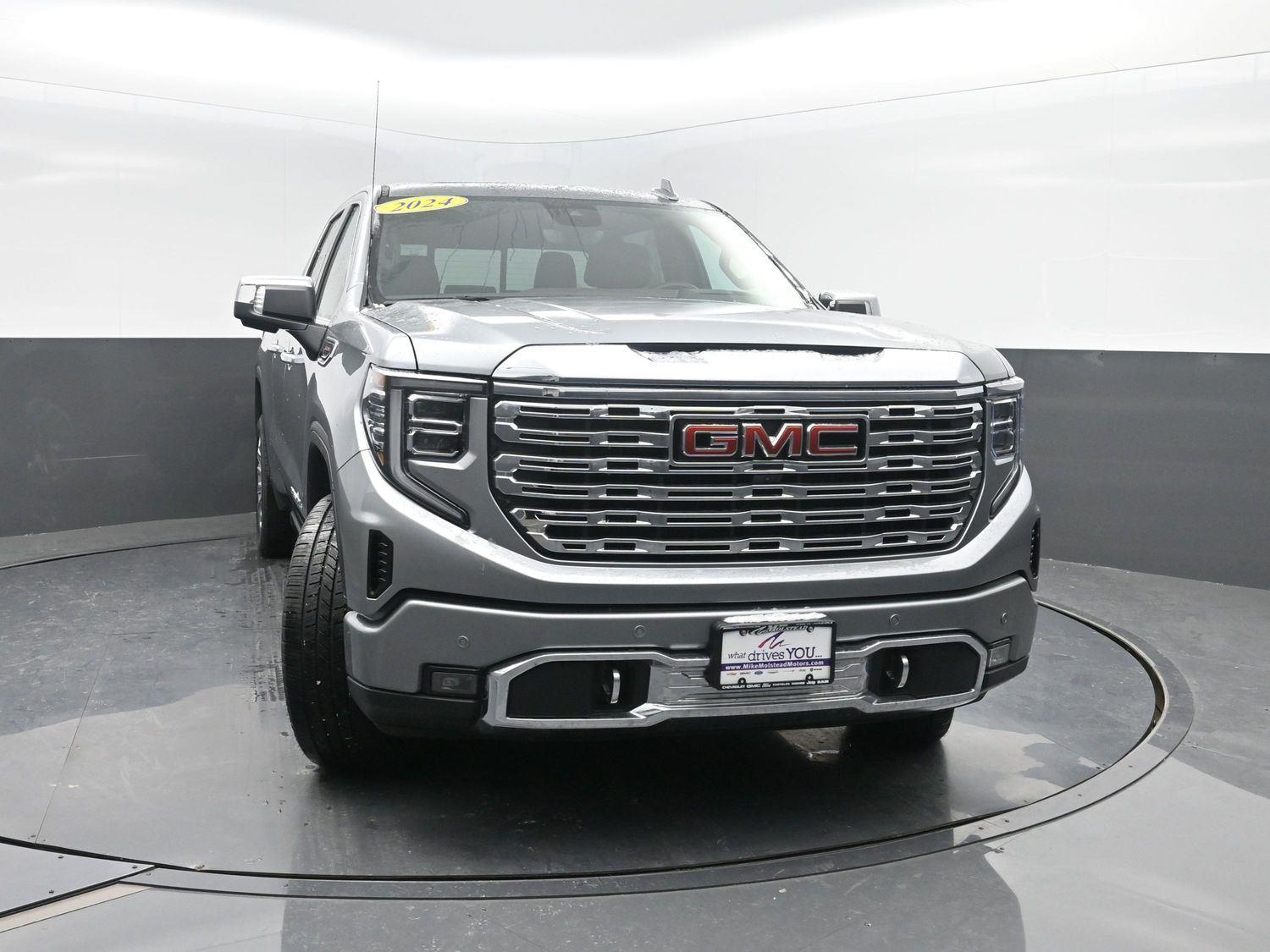 Used 2024 Sterling Metallic GMC Denali image 47