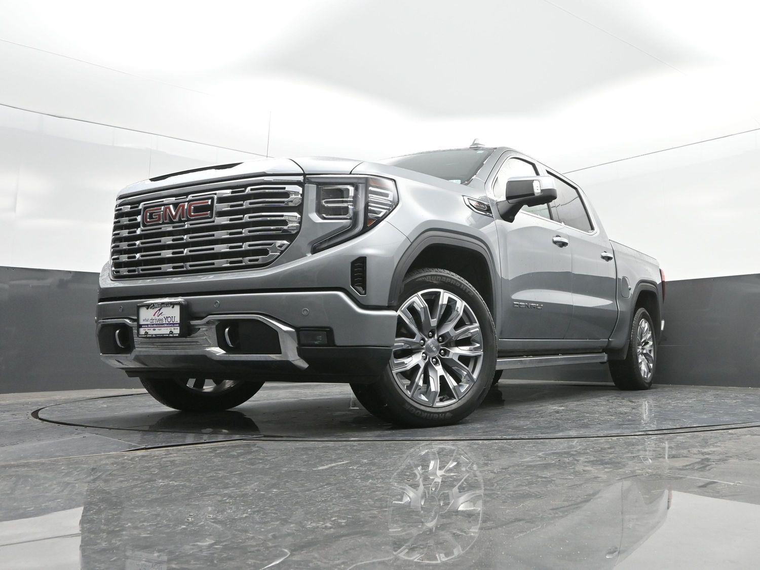Used 2024 Sterling Metallic GMC Denali image 49
