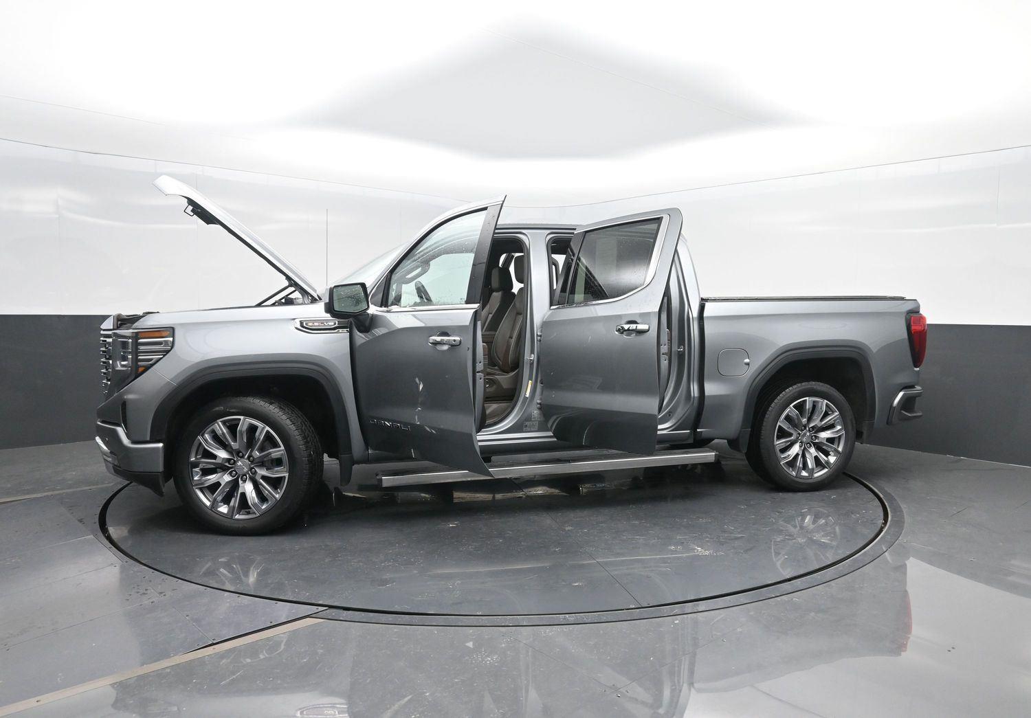 Used 2024 Sterling Metallic GMC Denali image 53