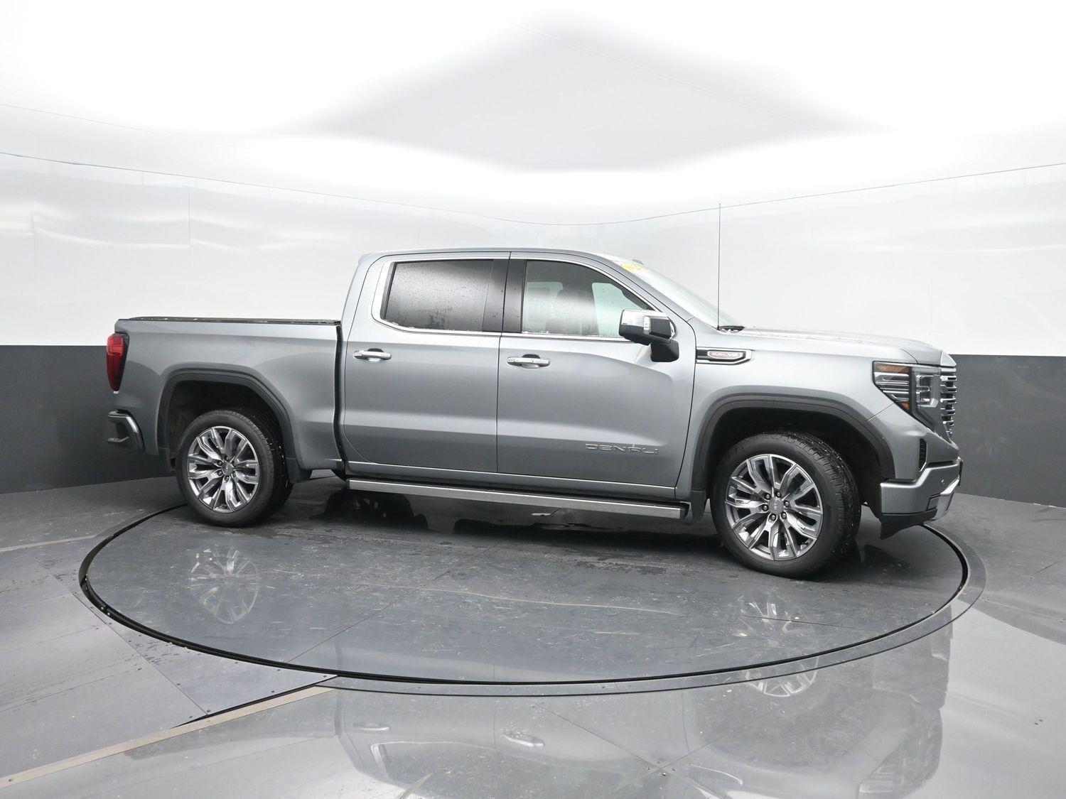Used 2024 Sterling Metallic GMC Denali image 3