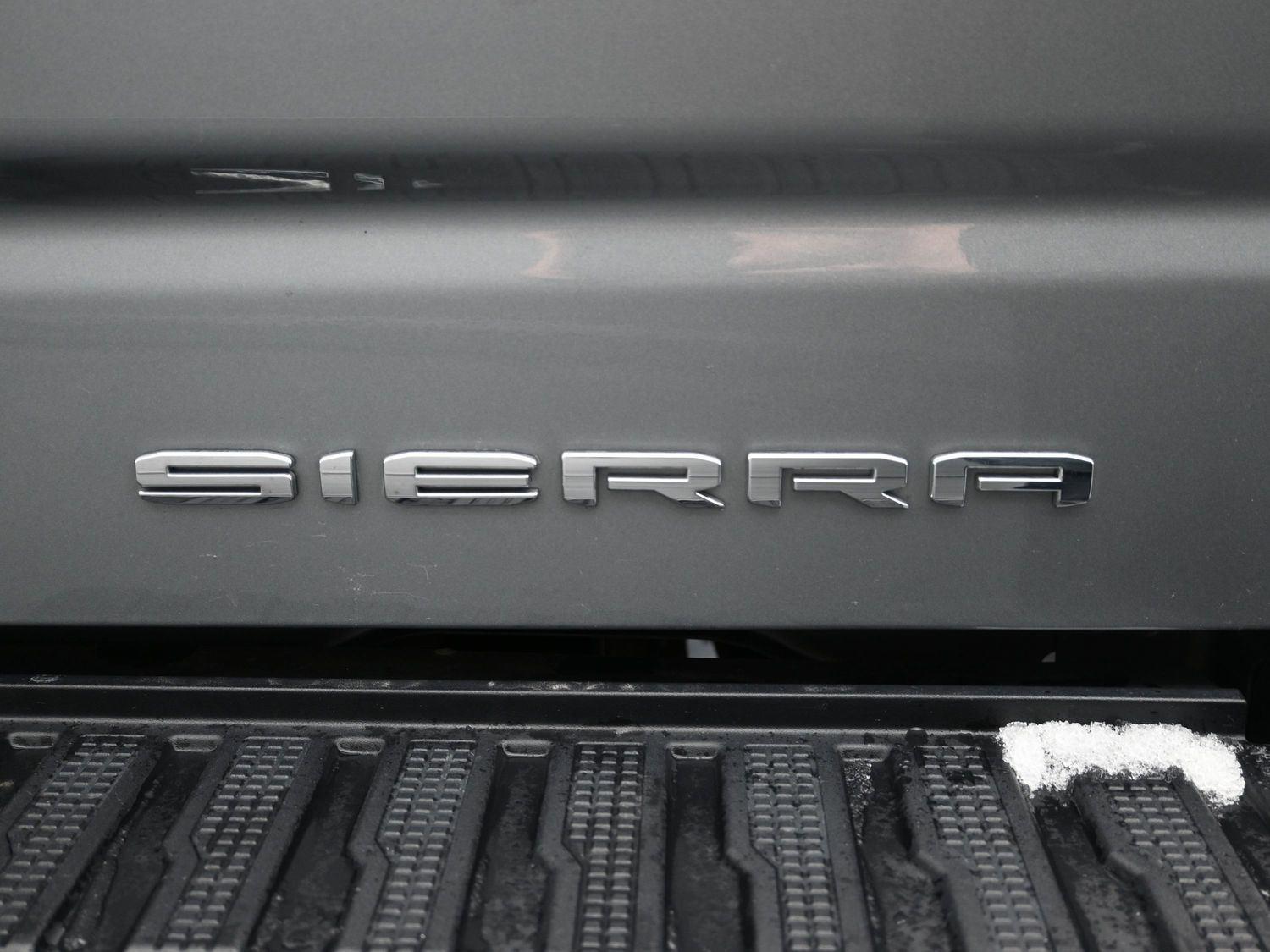 Used 2024 Sterling Metallic GMC Denali image 17