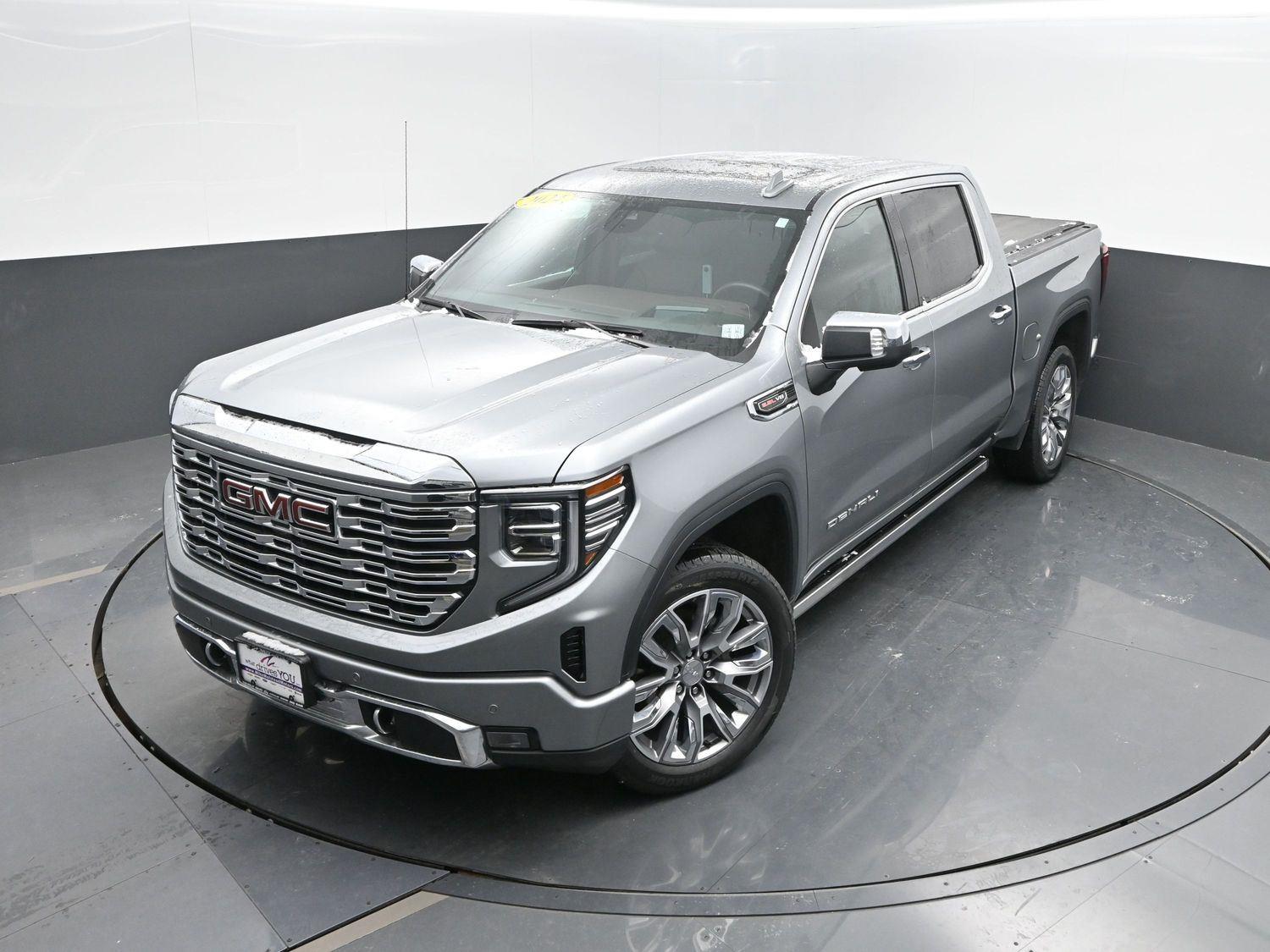 Used 2024 Sterling Metallic GMC Denali image 41