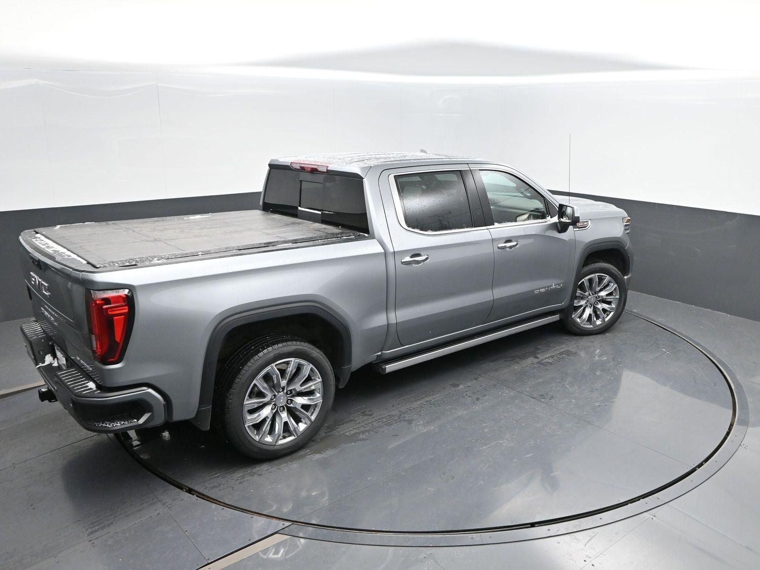 Used 2024 Sterling Metallic GMC Denali image 43