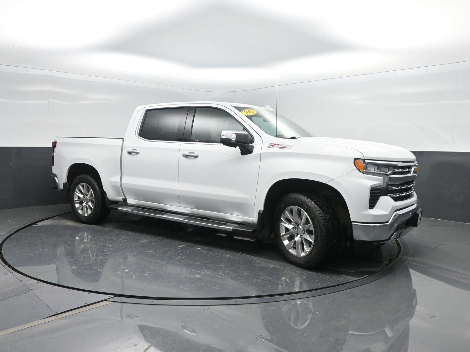 Used 2023 Summit White Chevrolet LTZ image 4