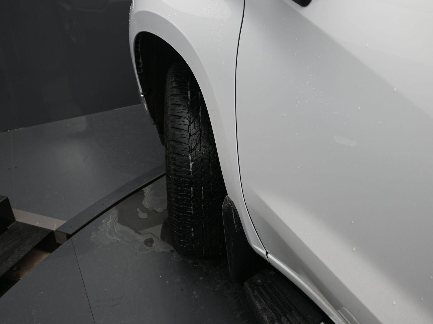 Used 2023 Summit White Chevrolet LTZ image 5