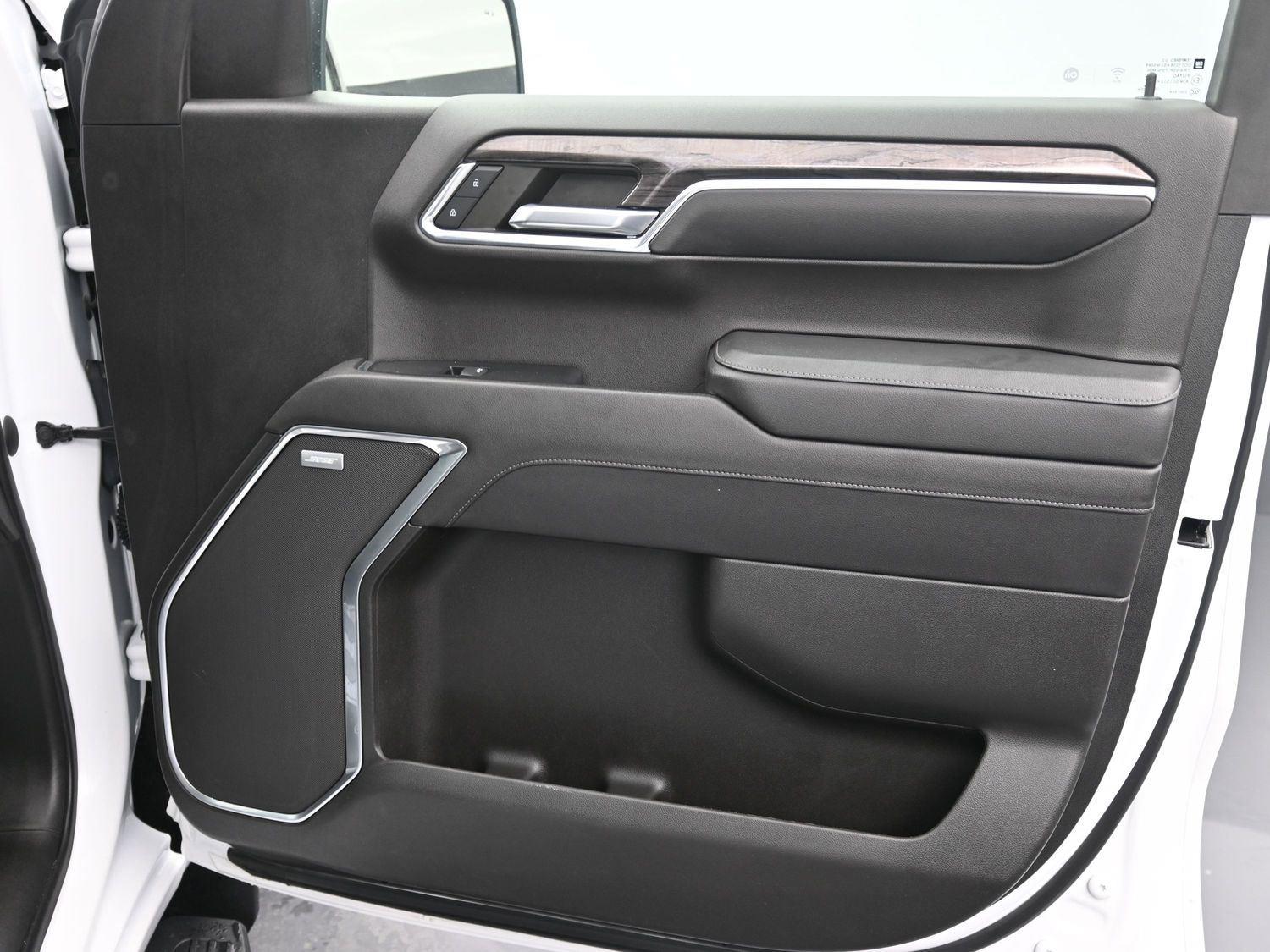 Used 2023 Summit White Chevrolet LTZ image 9