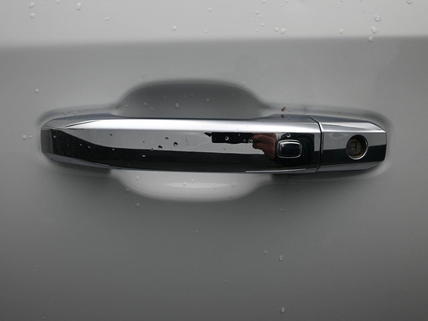 Used 2023 Summit White Chevrolet LTZ image 20