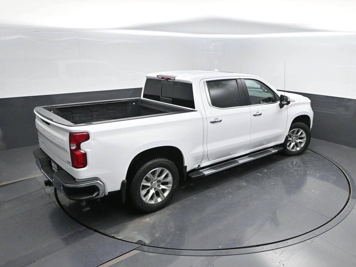 Used 2023 Summit White Chevrolet LTZ image 44