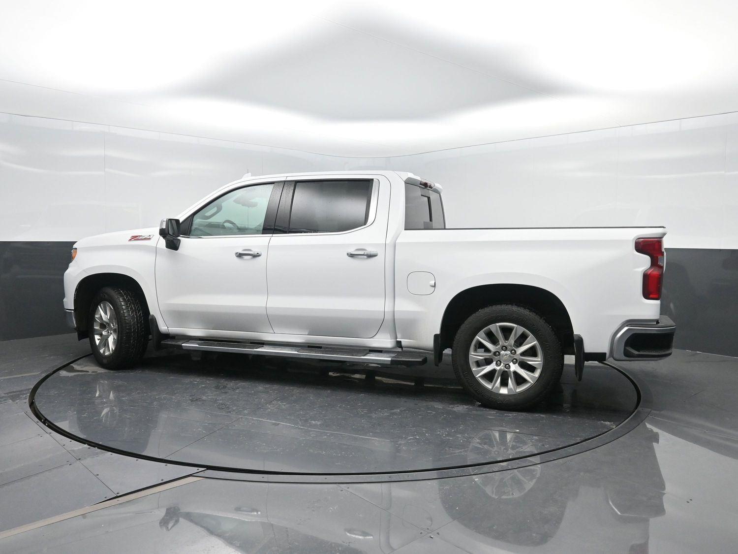 Used 2023 Summit White Chevrolet LTZ image 46