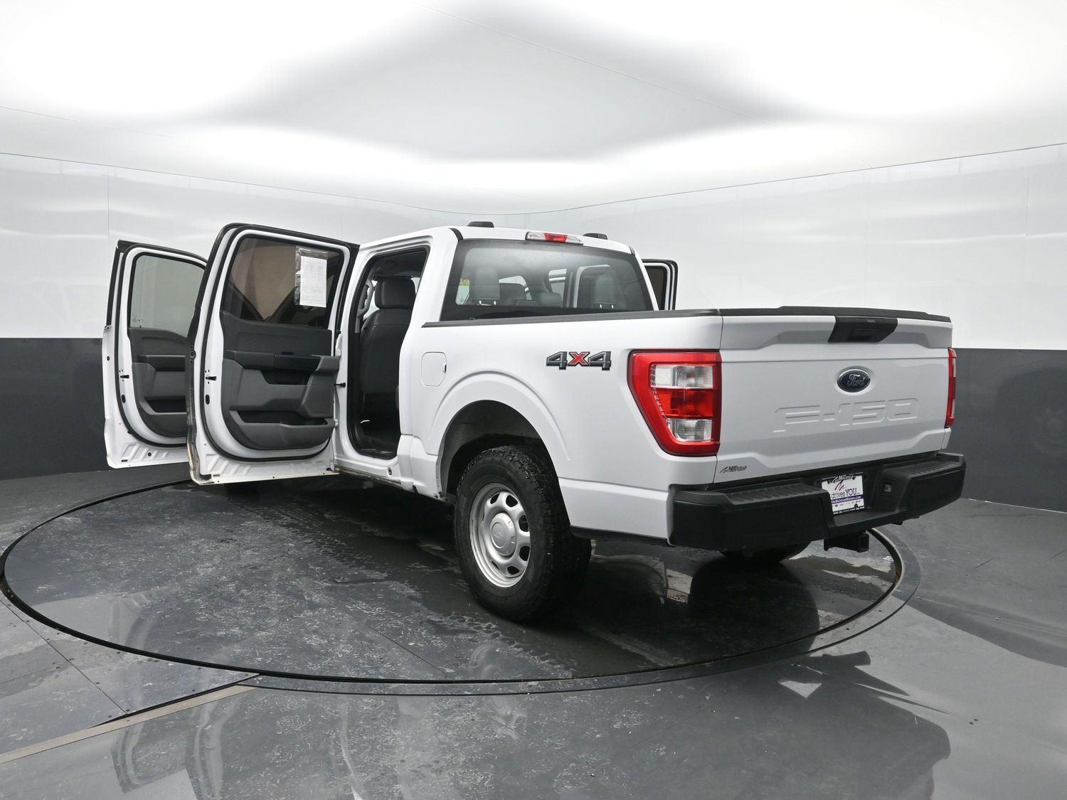 Used 2021 Oxford White Ford XL image 32