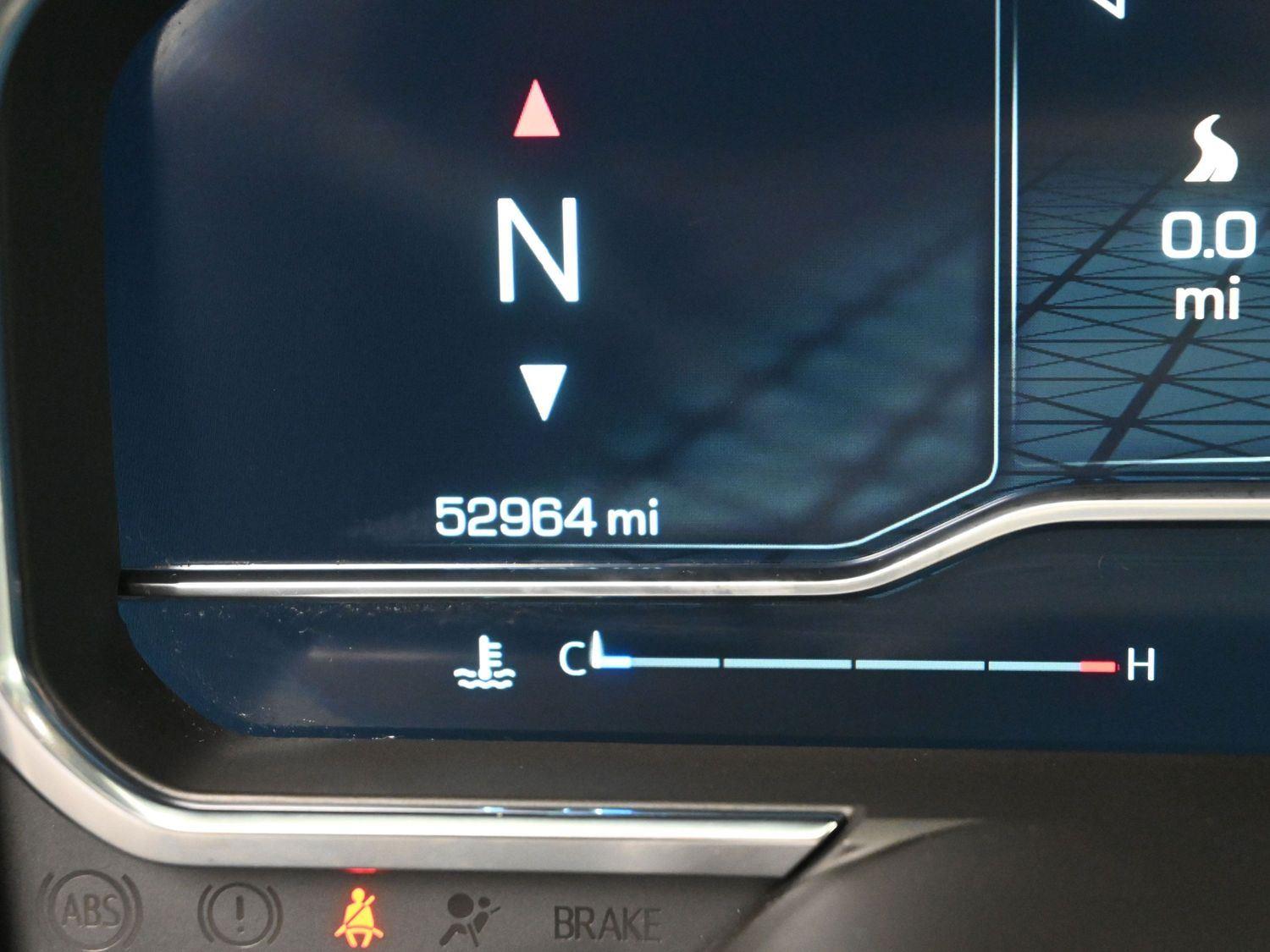 Used 2025 White Frost Tricoat GMC Denali image 32