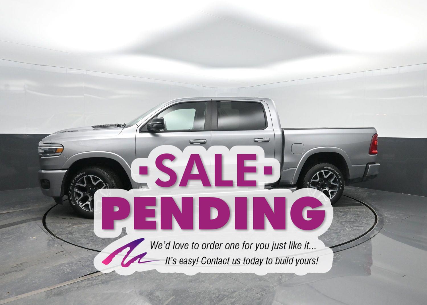 2025 RAM 1500 Laramie Crew Cab 4WD