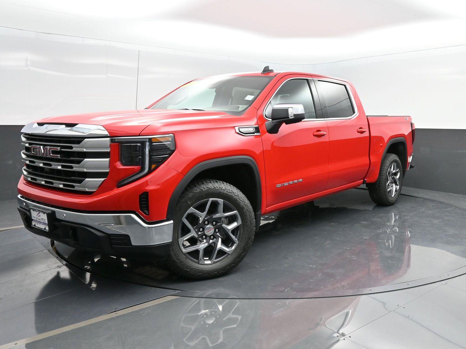2024 GMC Sierra 1500 SLE Crew Cab 4WD