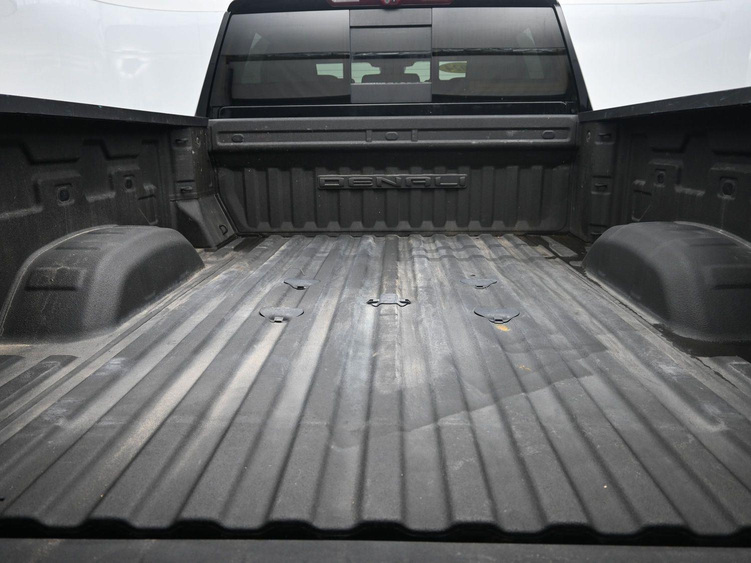 Used 2024 Onyx Black GMC Denali image 18