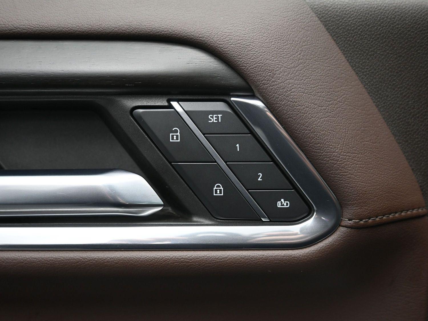 Used 2024 Onyx Black GMC Denali image 25