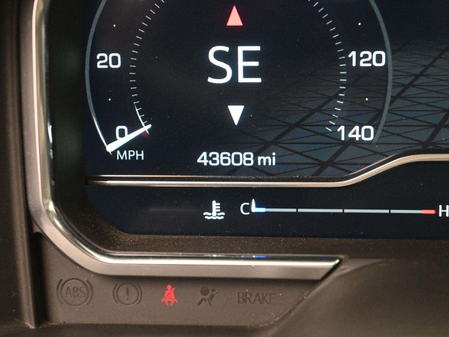 Used 2024 Onyx Black GMC Denali image 33