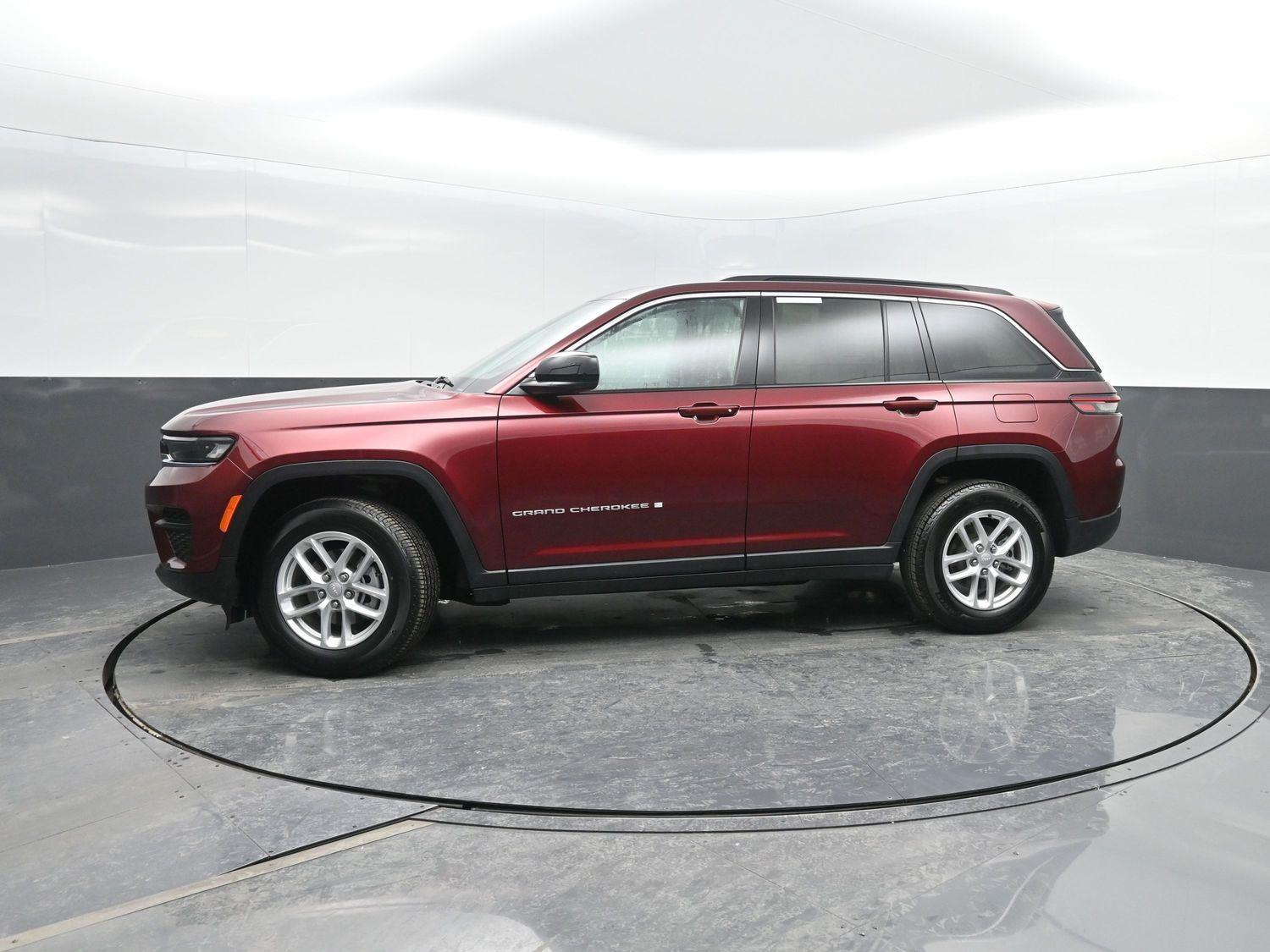 2024 Jeep Grand Cherokee Laredo X 4WD